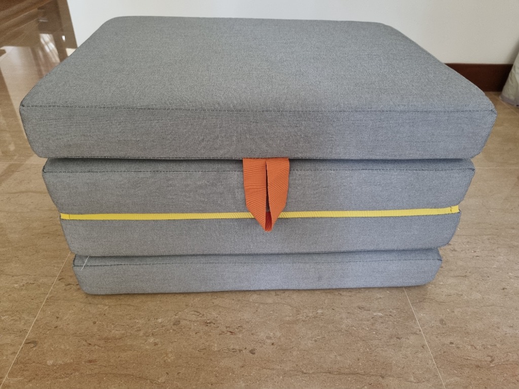 Ikea slakt pouffe store