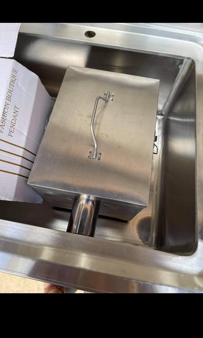 Greasetrap (Category: Other Kitchenware & Tableware) located in Manila. Submitted by max_81 (Listing ID 1084503227, Image 3). Description: 3gpm.21*29*20. Plus sf shouldered by buyer.