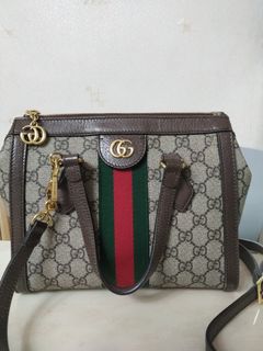 意大利製造出售| 長銀包| Carousell Hong Kong