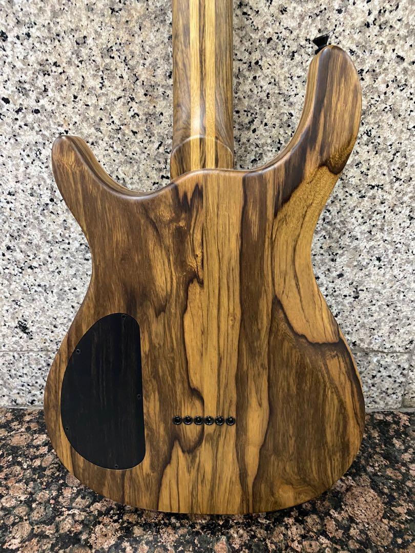black limba fretboard