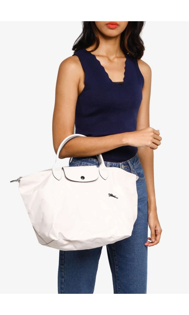 Le pliage club deals top handle bag m