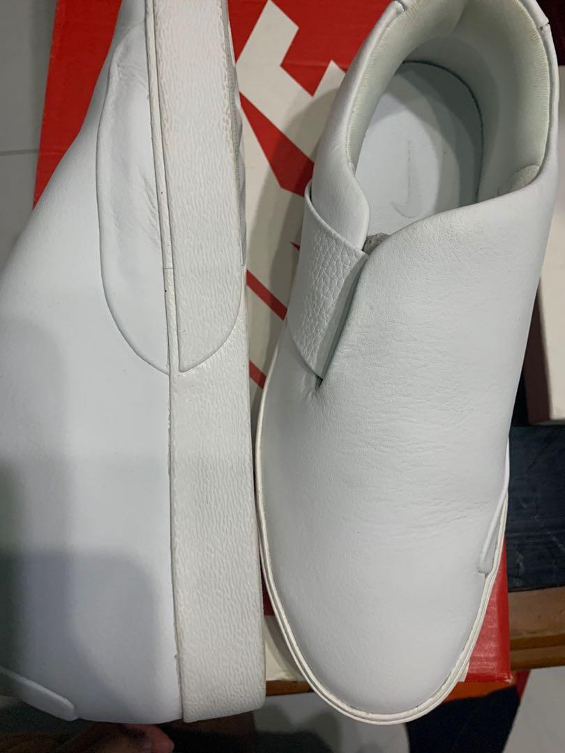 Nike w blazer city ease, Fesyen Wanita, Sepatu di Carousell