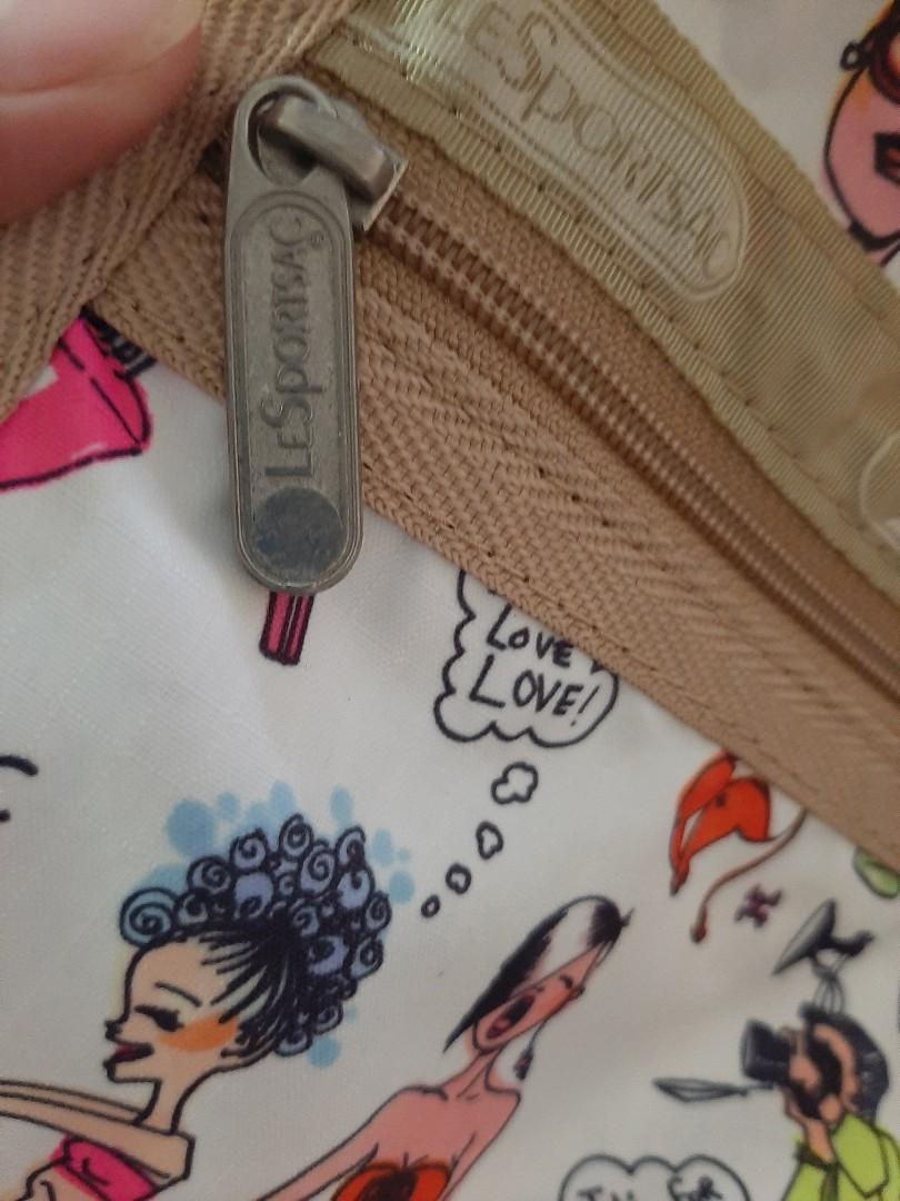 Orig LeSportsac Sling Bag (Category: Cross-body Bags) located in Talisay. Submitted by honeybabe23 (Listing ID 1084903037, Image 2). Description: Good as new. Clean Lining.