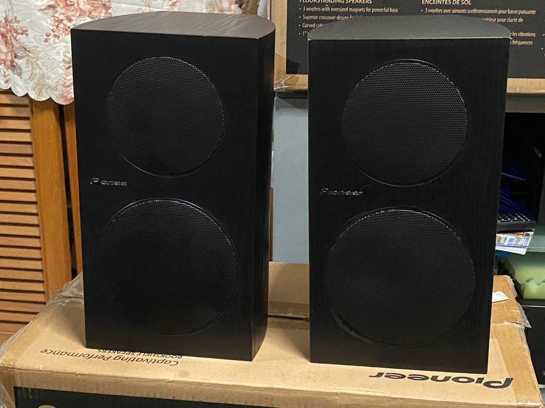 Pioneer SPBS21, Designer Andrew Jones, Bookshelf Speakers ( Excellent