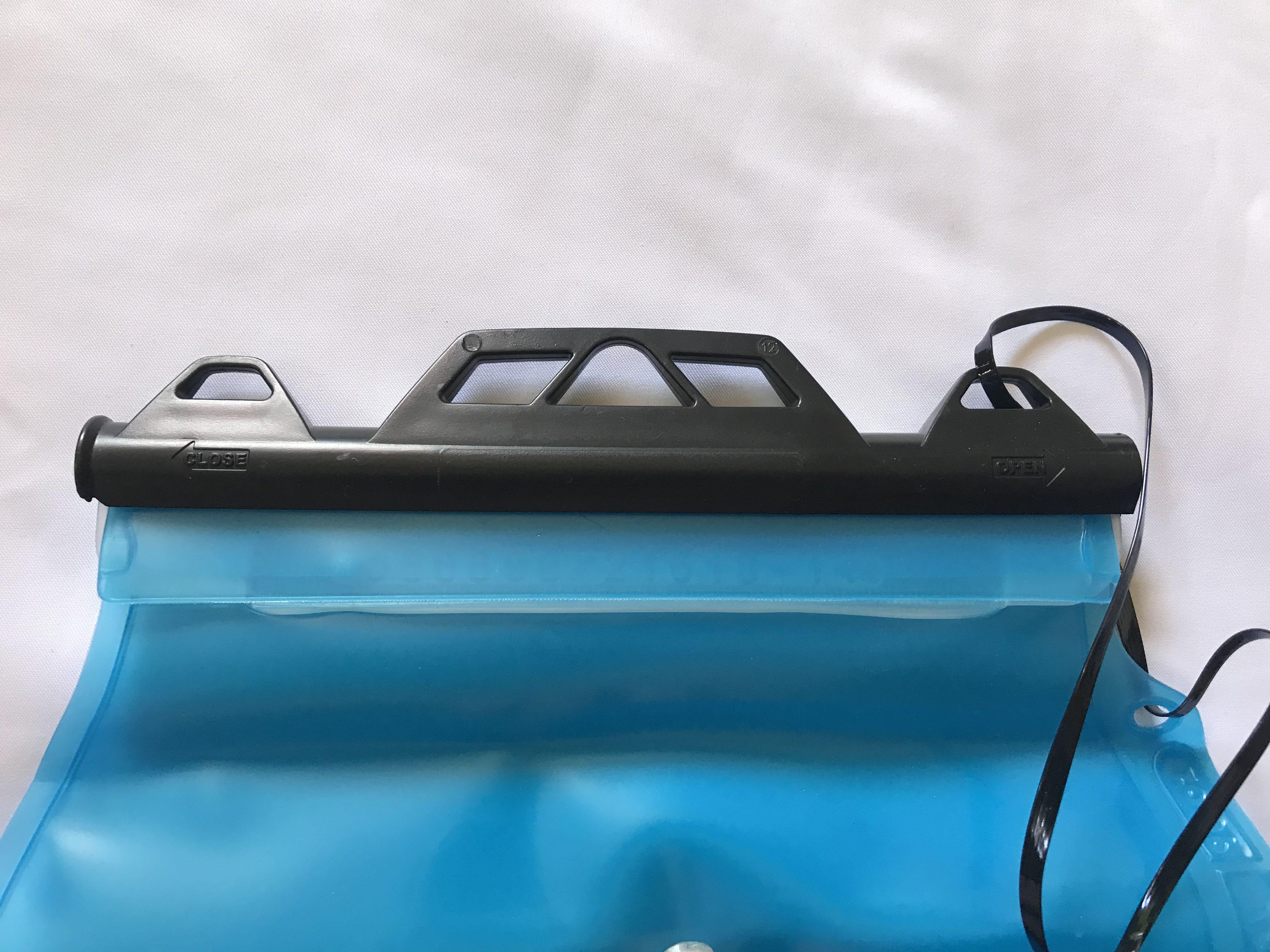 QUECHUA water bladder, Furniture & Home Living, Kitchenware & Tableware