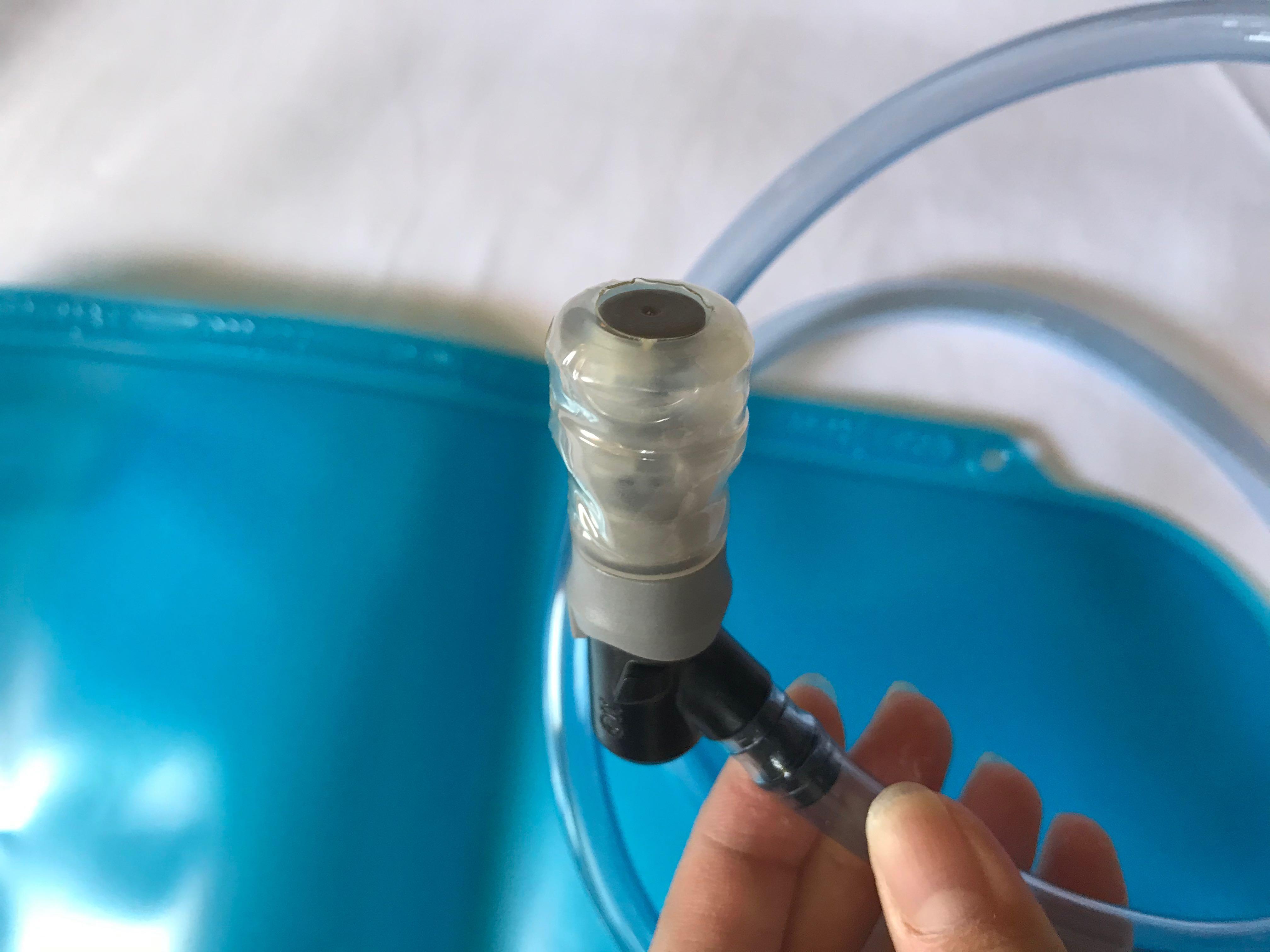 QUECHUA water bladder, Furniture & Home Living, Kitchenware & Tableware