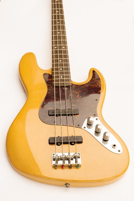 Stagg Jazz Bass B300 NS Hobbies Toys Music Media Musical