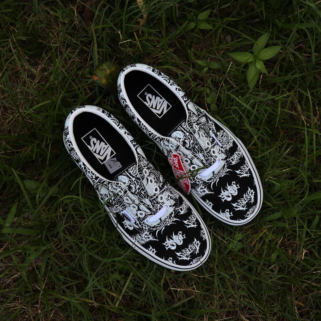 Vans era forgotten bones store