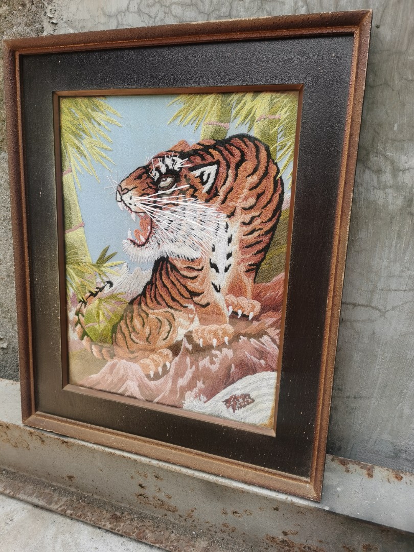 Vintage Japanese tiger wall decor, Hobbies & Toys, Stationary & Craft