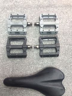 （分類：）位於 。 由 kima_b 提交（商品編號 1086807414，圖片 1）。簡介： 。