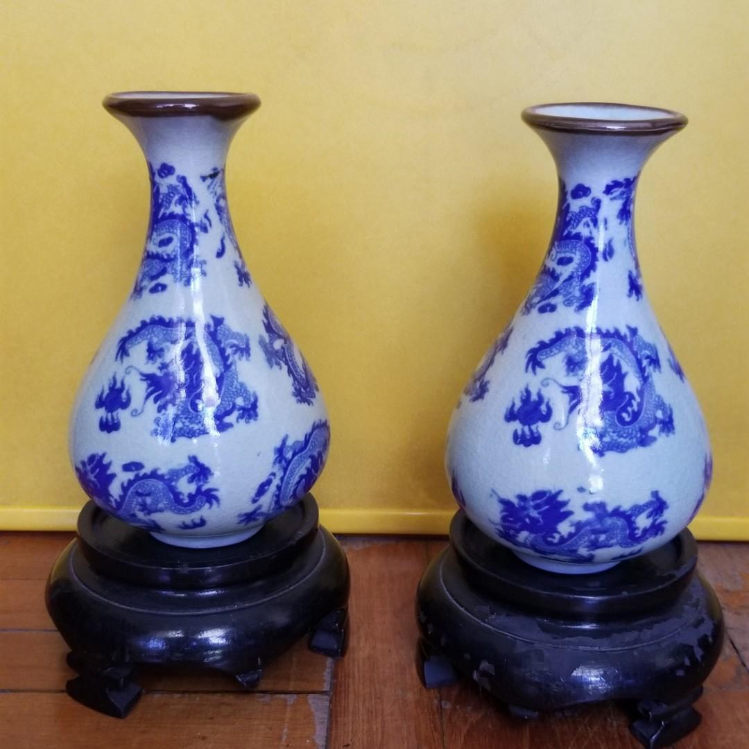 清朝乾隆年製花瓶一對瓷器花樽, 傢俬＆家居, 家居裝飾, 家居裝飾- 其他