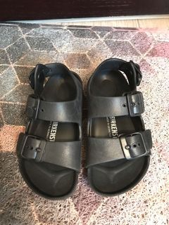 （分類：）位於 。 由 chuiyee03 提交（商品編號 1086841086，圖片 1）。簡介： 。