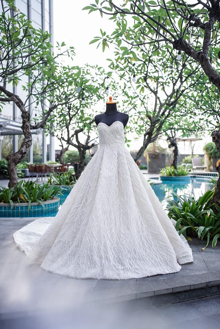Cynthia tan wedding dress 2025
