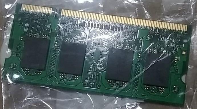 DDR3 PC3L 4GB (Category: Hard Disks & Thumbdrives) located in Manila. Submitted by basic1 (Listing ID 1086848829, Image 1). Description: DDR3 PC3L 4GB for laptop 2 pcs available.