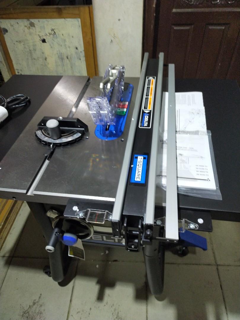 Delta 365000 t2 10 inch contractor table saw, Furniture & Home Living