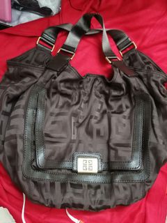 （分類：）位於 。 由 malandaysharon 提交（商品編號 1086775533，圖片 1）。簡介： 。