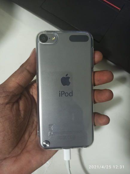 Ipod Touch 5th Gen 32gb Mobile Phones Gadgets Wearables Smart Watches On Carousell