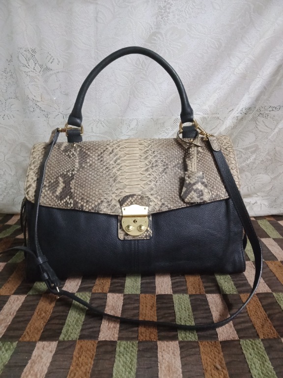 Jean-Louis Scherrer Authenticated Leather Handbag