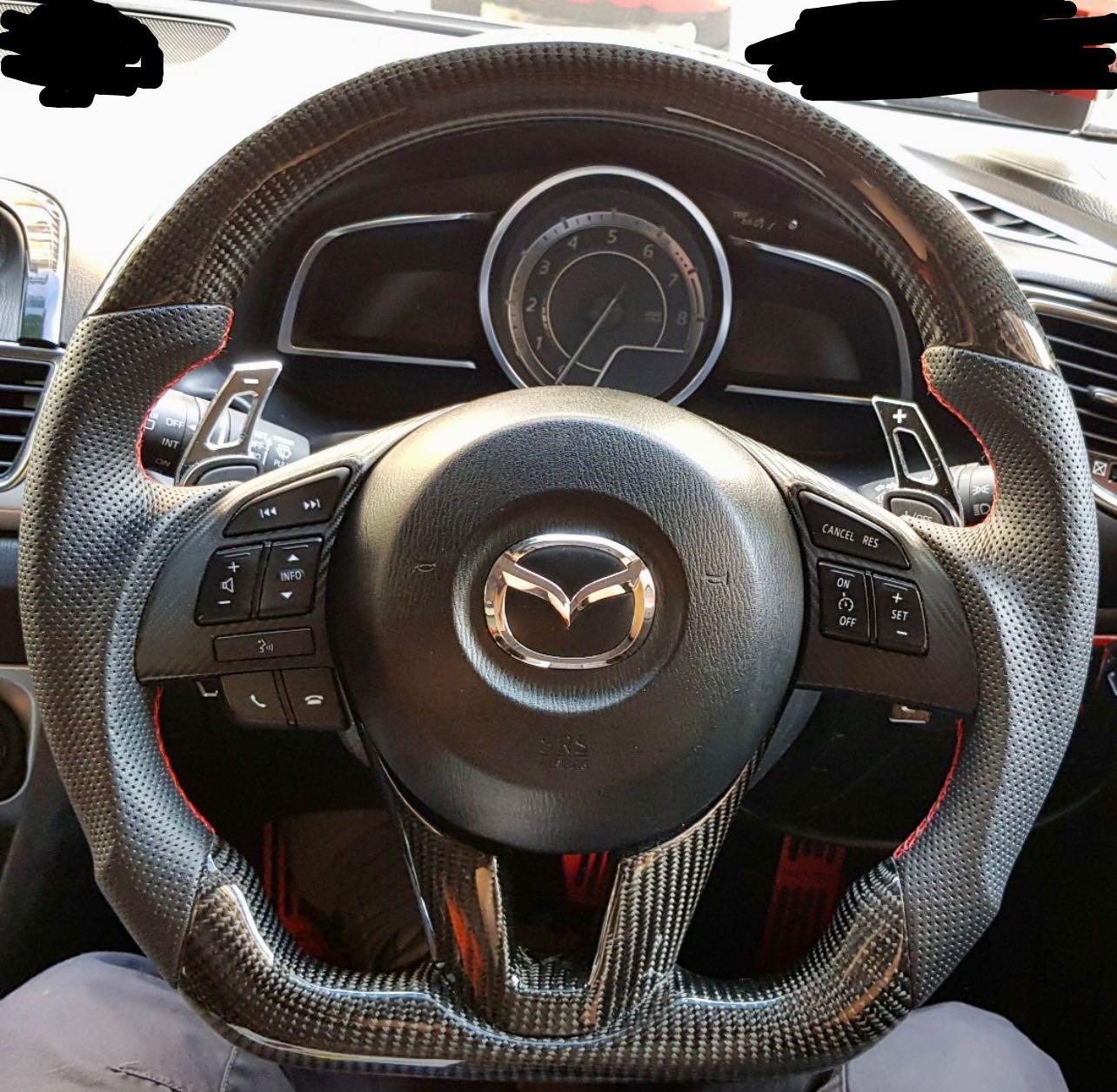 Mazda 3 carbon outlet fiber steering wheel