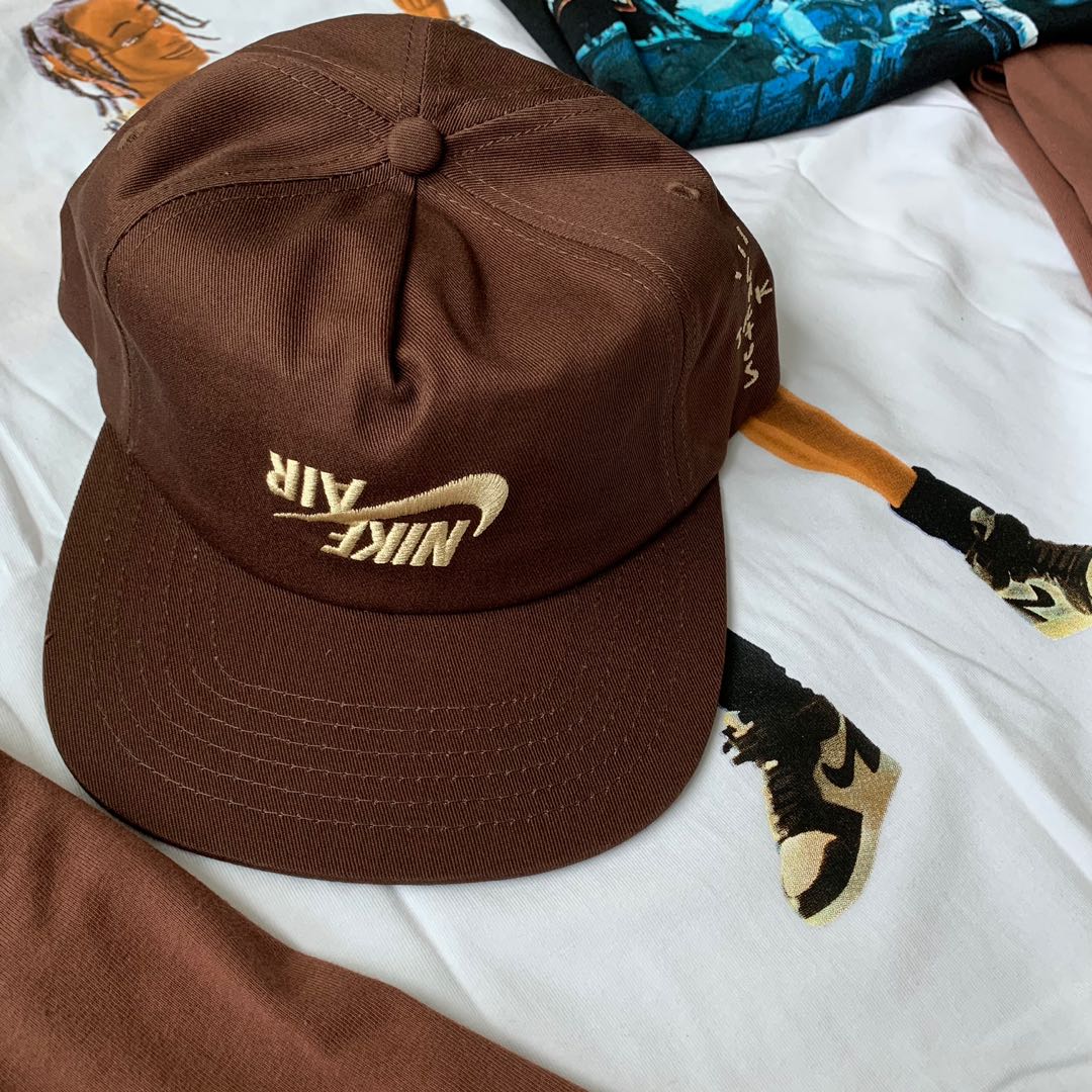 Nike x Travis Scott Reverse Logo Cap????, Men's Fashion, Watches   Accessories, Cap  Hats on Carousell
