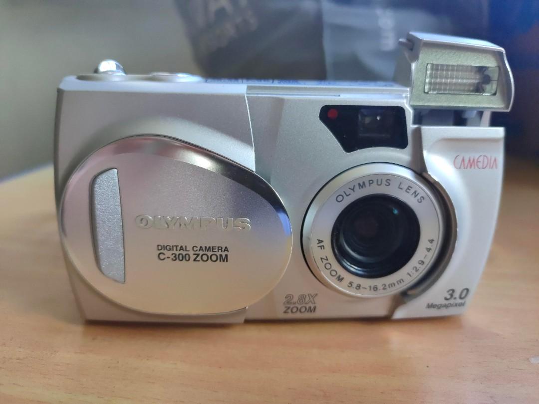 OLYMPUS C-300 ZOOM - デジタルカメラ