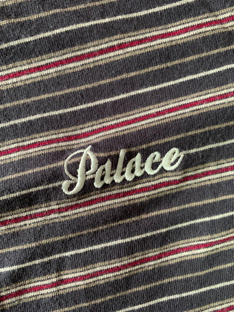 Palace script tee (Category: Tshirts & Polo Shirts) located in Singapore. Submitted by paracapital (Listing ID 1086805344, Image 3). Description: Lightly worn palace script tshirt, size S 100% authentic, in good condition Slightly negotiable for fast deals.