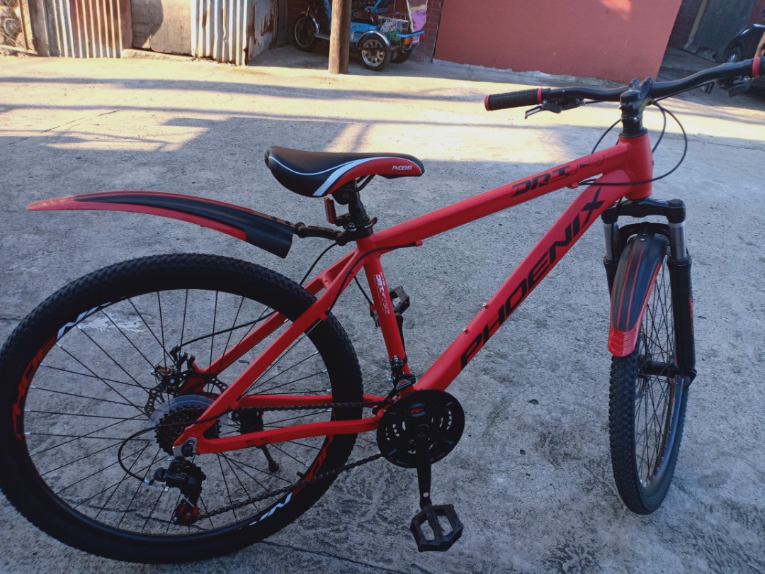 PHOENIX MOUNTAIN BIKE (MATTE RED) SLIGHTLY USED, Sports Equipment