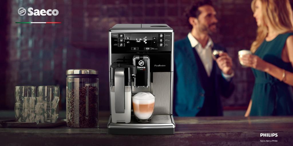 Saeco PicoBaristo SuperAutomatic Espresso Coffee Machine SM5473/10