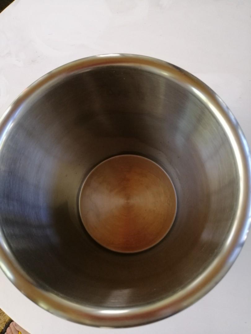 Stainless Steel Wine Cooler WMF (Category: Dinnerware & Cutlery) located in Manila. Submitted by sel1nan3k0 (Listing ID 1086716165, Image 2). Description: Wine/champagne cooler. Slightly used, will not rust. german technology. durability and quality CROMARGAN steel- 18/10 grade. Brand: WMF (original) 19 cm. - diameter/24 cm. - height ++ 1 box (6pc. 197ml)ocean wine glasses *FREE* Loc: alabang P7,000 Gcash +sf dm to inquire.