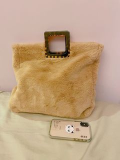 （分類：）位於 。 由 shashashay 提交（商品編號 1086882960，圖片 1）。簡介： 。