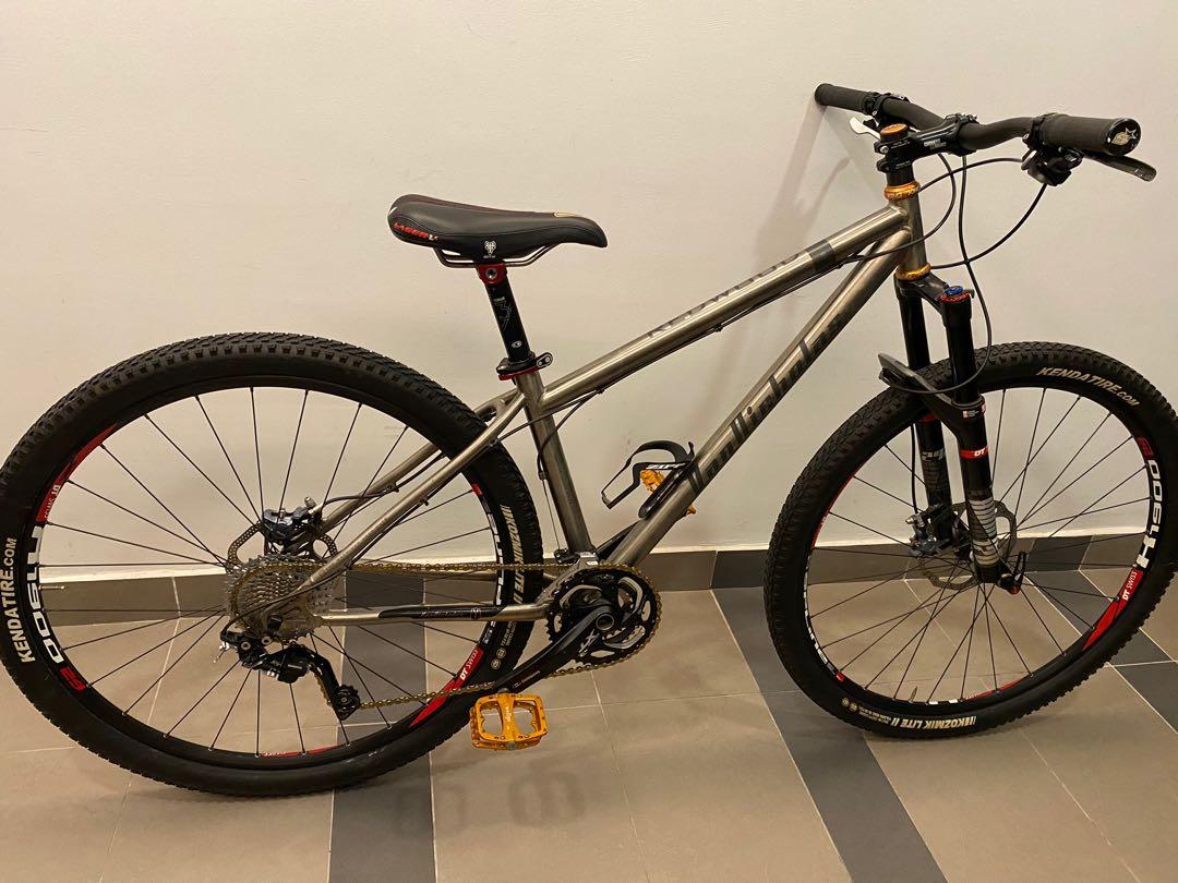 Van nicholas top mountain bike