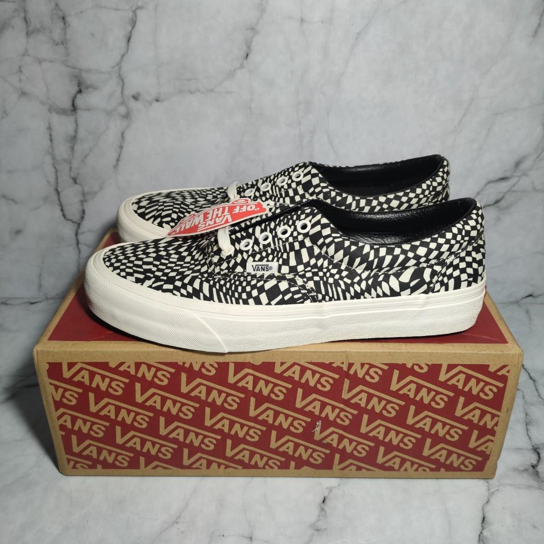 vans era sf warp check