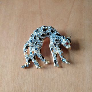 鍍金鑲人造石獵豹別針629748230501151118