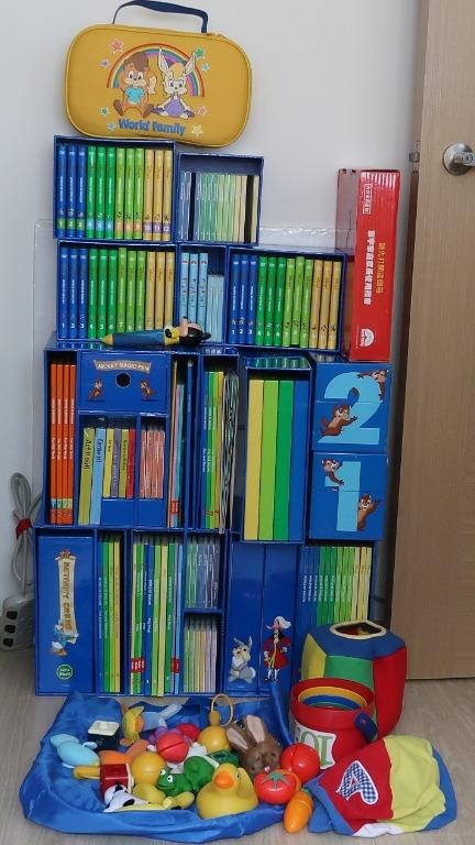 知育玩具 Disney World of English Straight Play Our Products — World Family English｜知育玩具