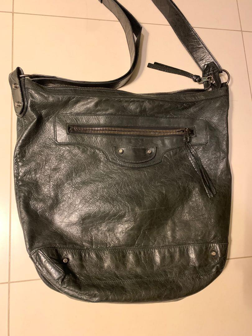 Balenciaga Black Leather RH Day Bag |