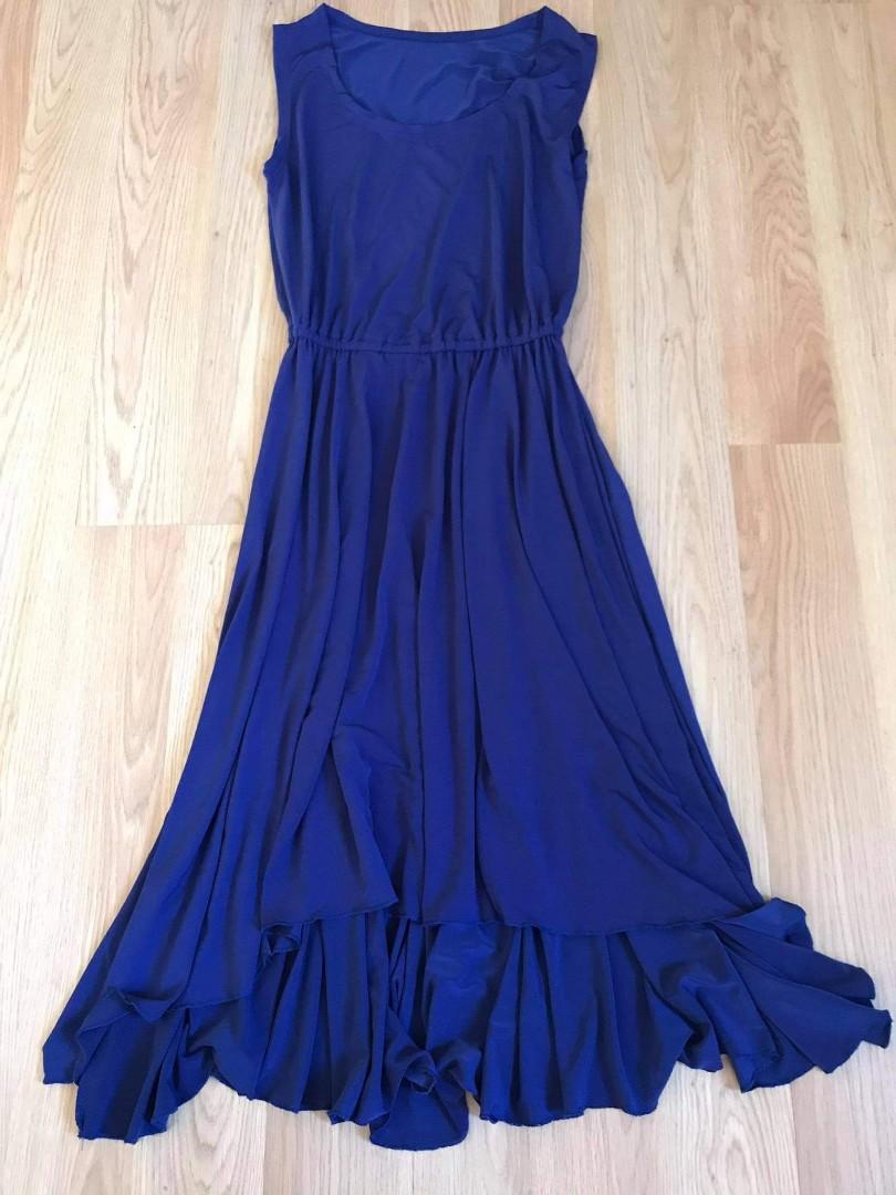 Blue dress (no brand) (Category: Dresses) located in Manila. Submitted by p.gon (Listing ID 1086922766, Image 1). Description: No brand Material is cotton Fits small to medium Price is negotiable Accpeting payment via GCash.
