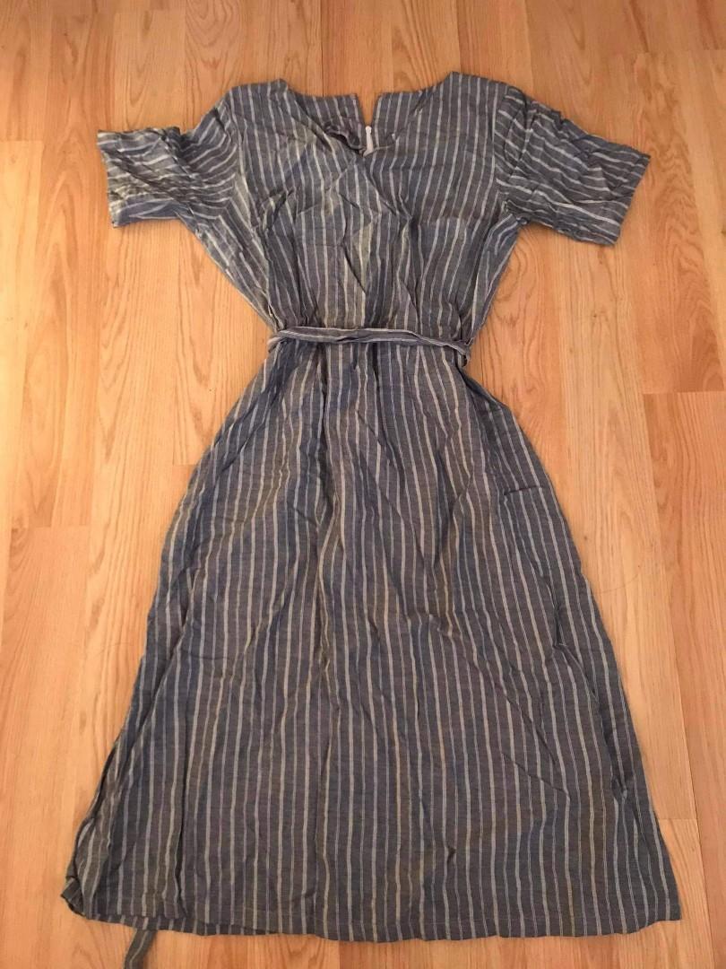 Blue dress with white stripes (Category: Dresses) located in Manila. Submitted by p.gon (Listing ID 1086947827, Image 1). Description: No brand Material is cotton Medium sized Below the kneee Accepting payment via GCash.