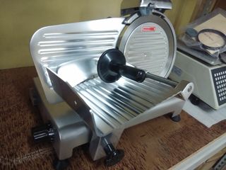 (Category: ) located in . Submitted by qualityfoodserviceequipment (Listing ID 1086915623, Image 1). Description: .
