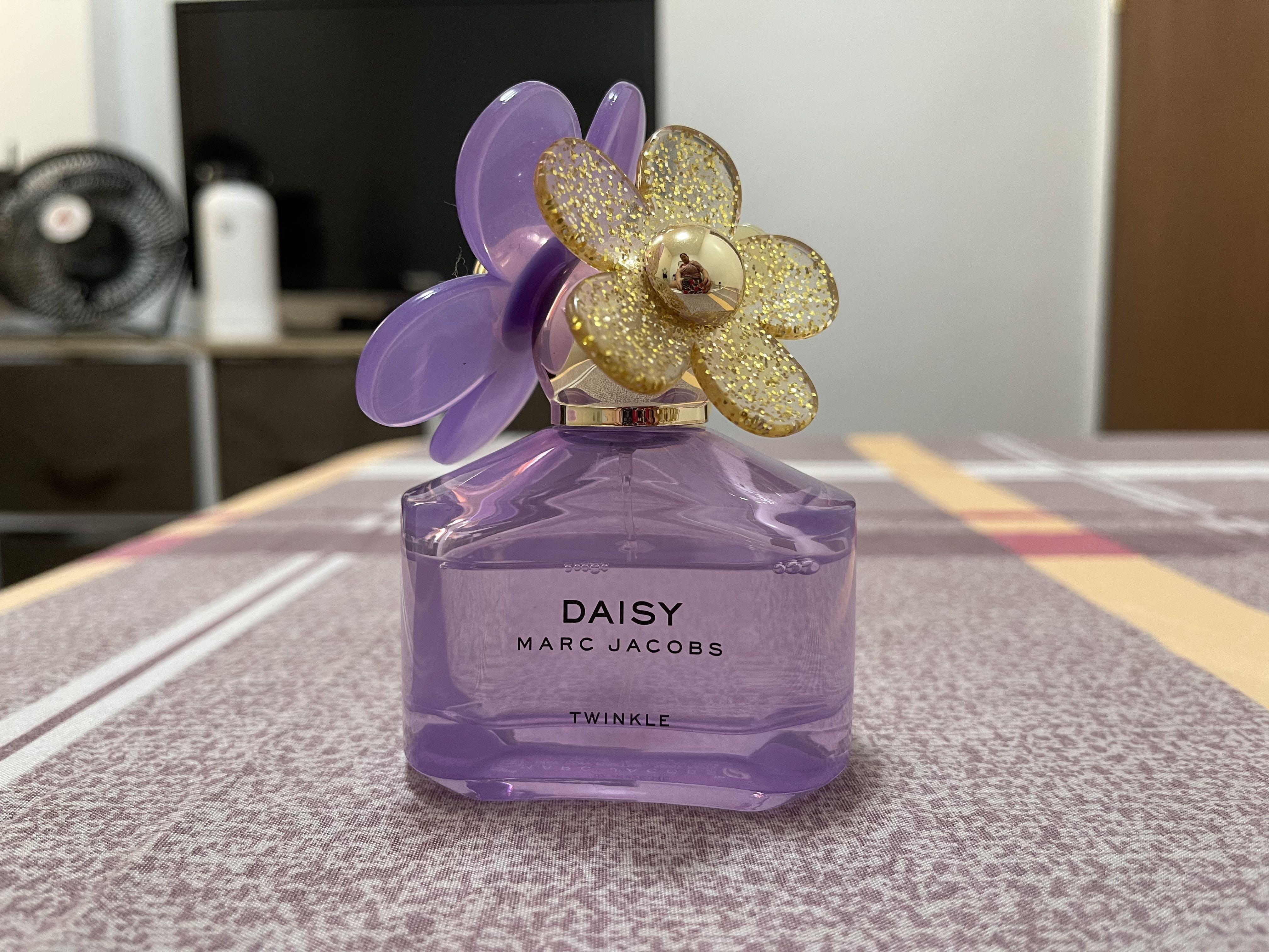 Daisy twinkle by marc top jacobs