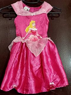 (Category: ) located in . Submitted by bloom_preloved (Listing ID 1087000805, Image 1). Description: .