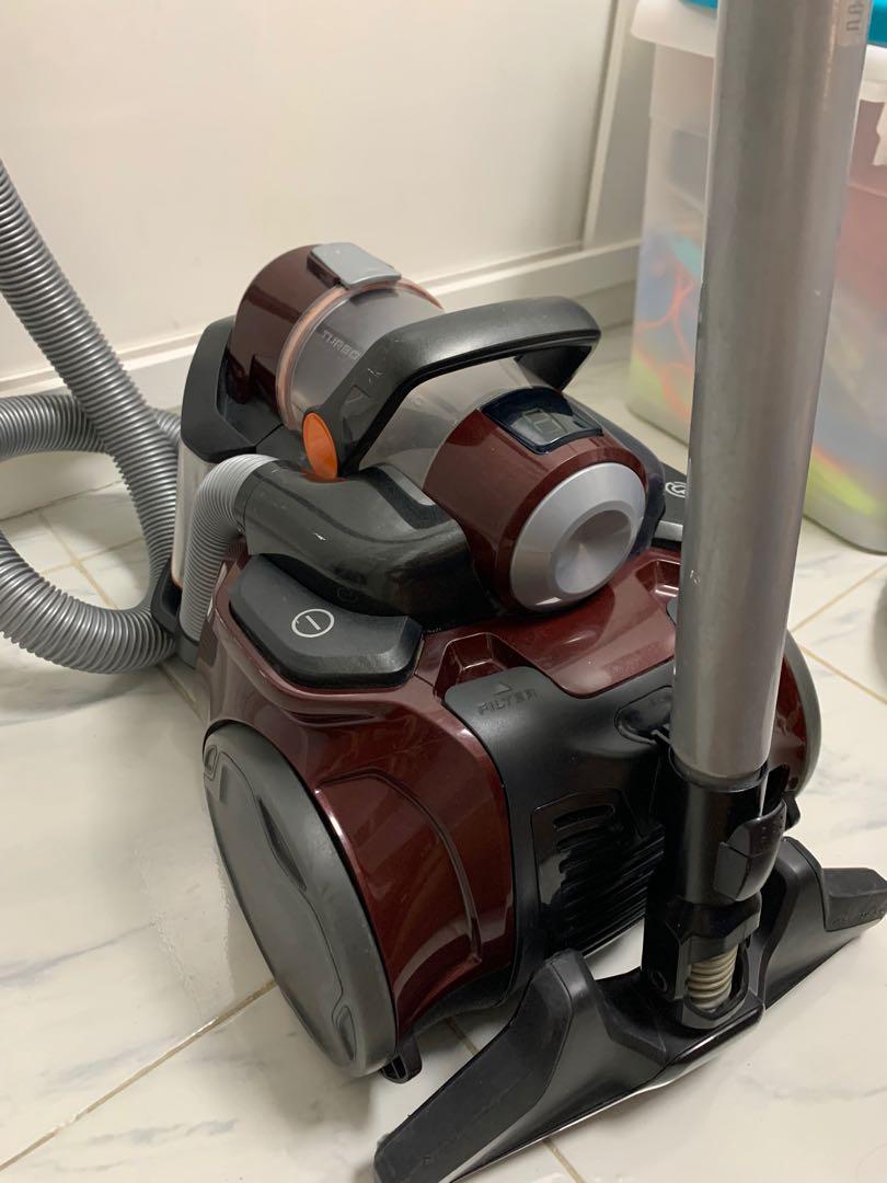 Electrolux ultraflex vacuum, Furniture & Home Living, Cleaning