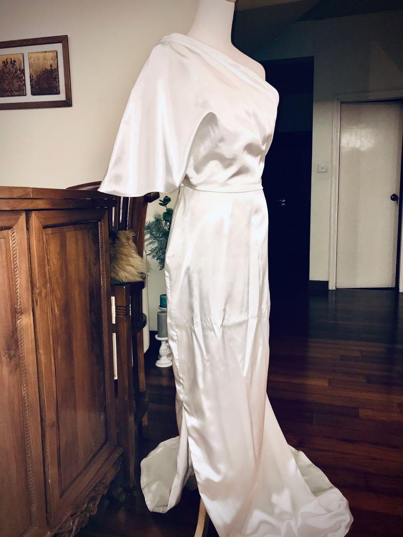 Evening wedding anniversary prom dress with train. Custom