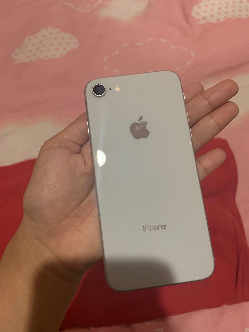 iPhone 8 256 GB (Category: iPhone 8 Series) located in Tacurong. Submitted by hksegura12 (Listing ID 1086977388, Image 2). Description: .