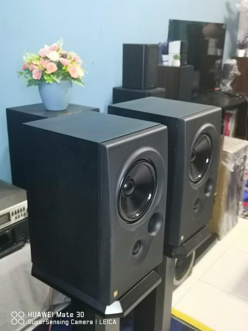 KEF CODA 7 BOOKSHELF SPEAKERS, Audio, Soundbars, Speakers & Amplifiers