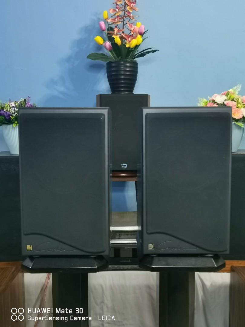 KEF CODA 7 BOOKSHELF SPEAKERS, Audio, Soundbars, Speakers & Amplifiers