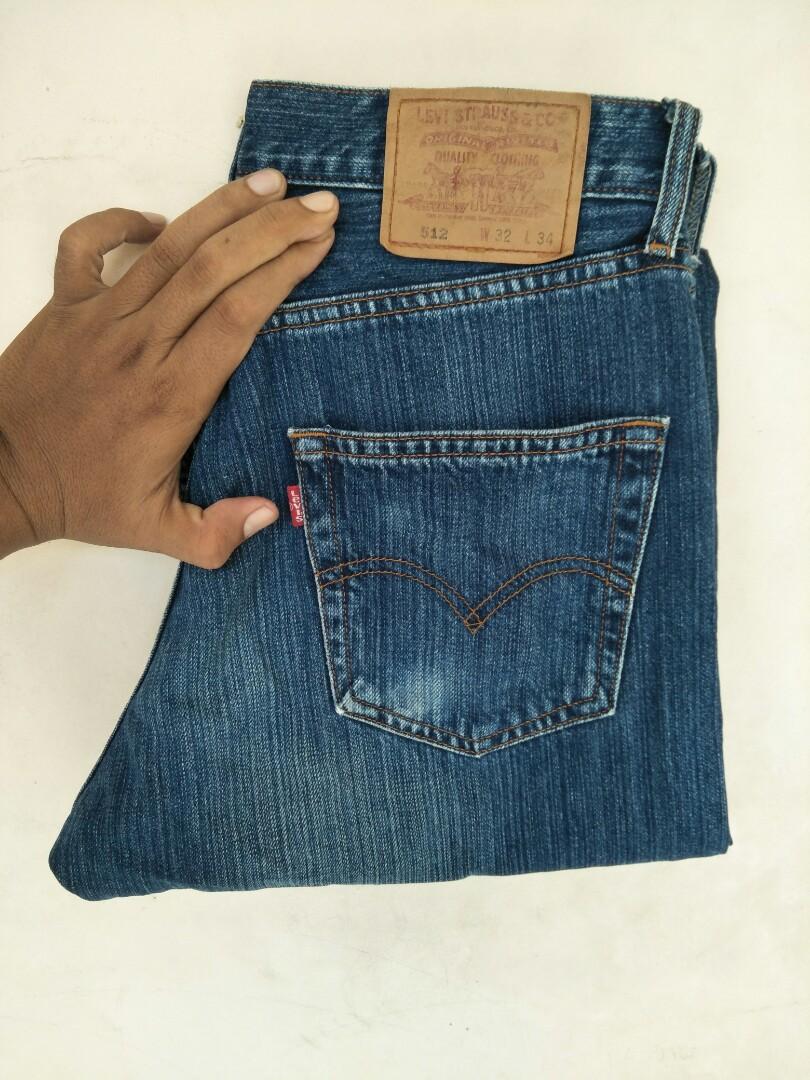 Levis 512 Size 32, Fesyen Pria, Pakaian , Bawahan di Carousell