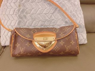 （分類：）位於 。 由 winkyhurray 提交（商品編號 1087030312，圖片 1）。簡介： 。