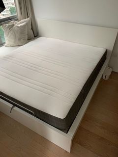(Category: ) located in . Submitted by carolineha (Listing ID 1087012336, Image 1). Description: .