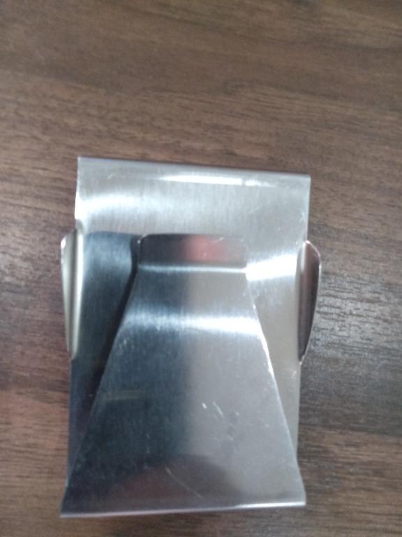 Money Clip (Category: Everything Else Others) located in Rizal. Submitted by lest_shop (Listing ID 1086944058, Image 2). Description: Money Clip! .