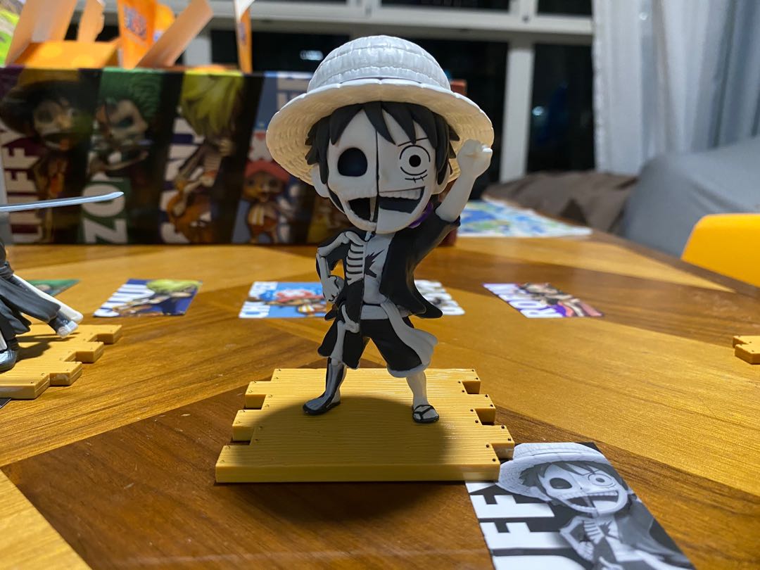 Jason Freeny Hidden Dissectables One Piece - Zoro (Manga Mono) Figure - US